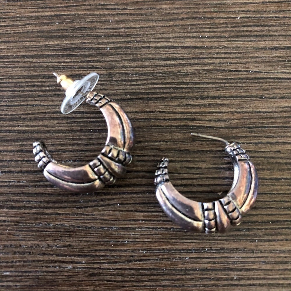 Vintage sliver stud earrings